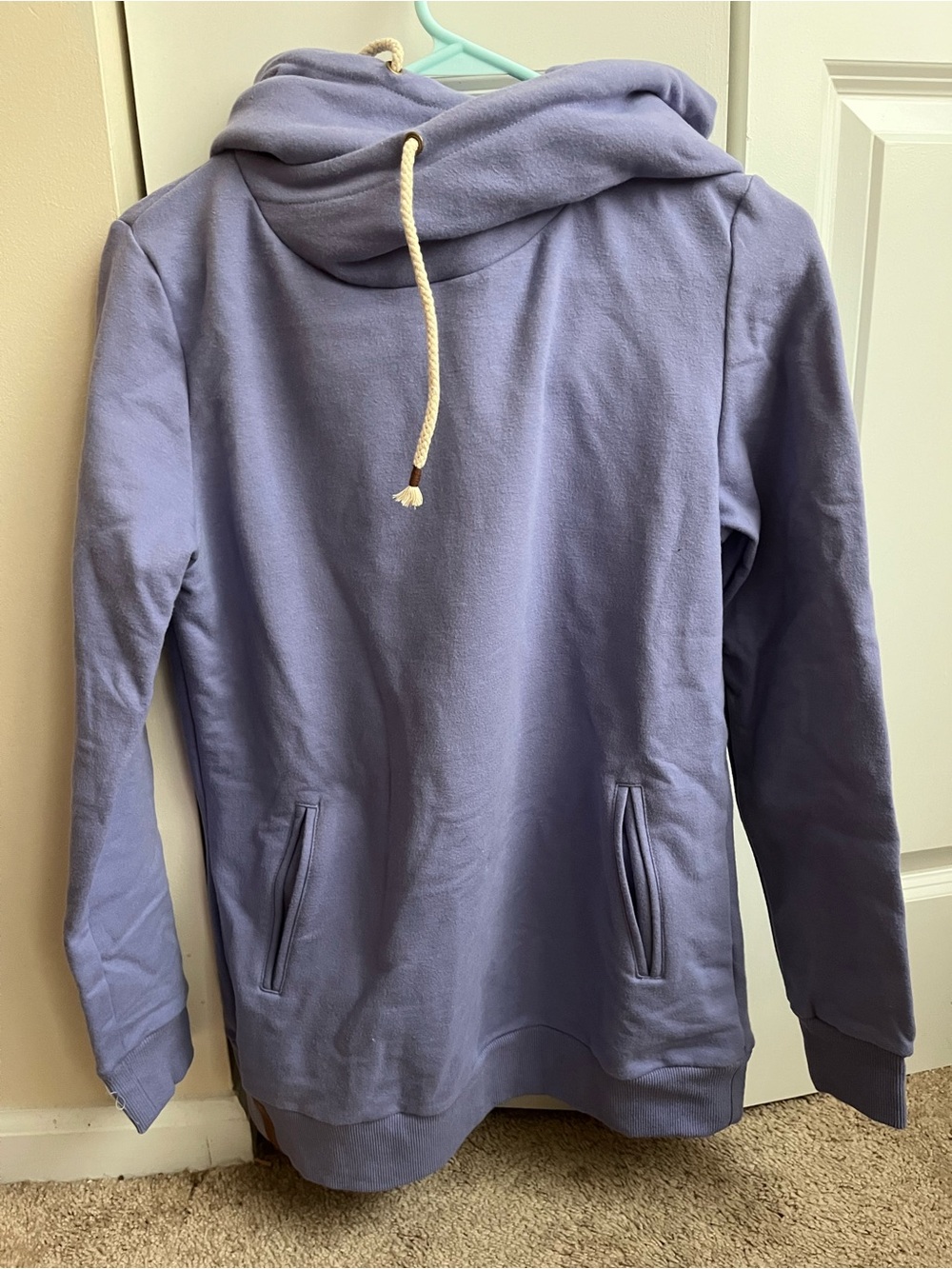Women’s Ampersand Ave Hooded Pullover Sweater - Lavender